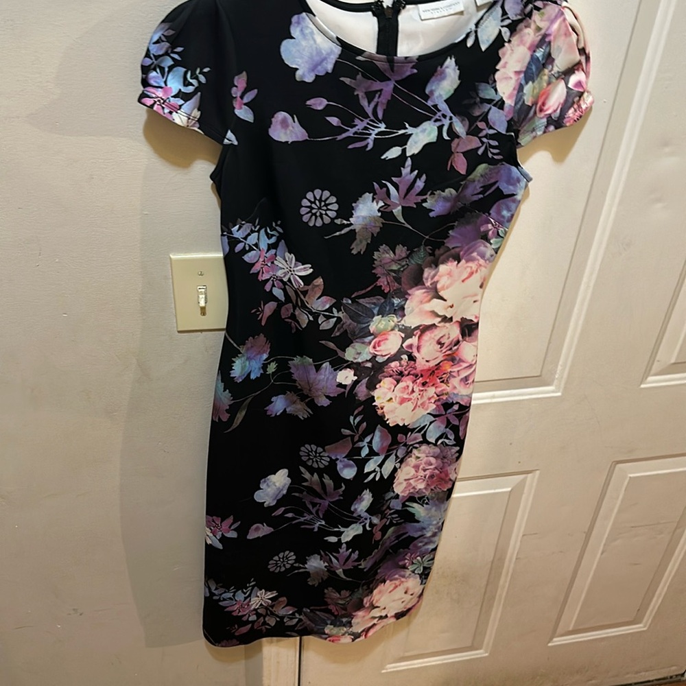 Beautiful New York and Company long dress size extra small